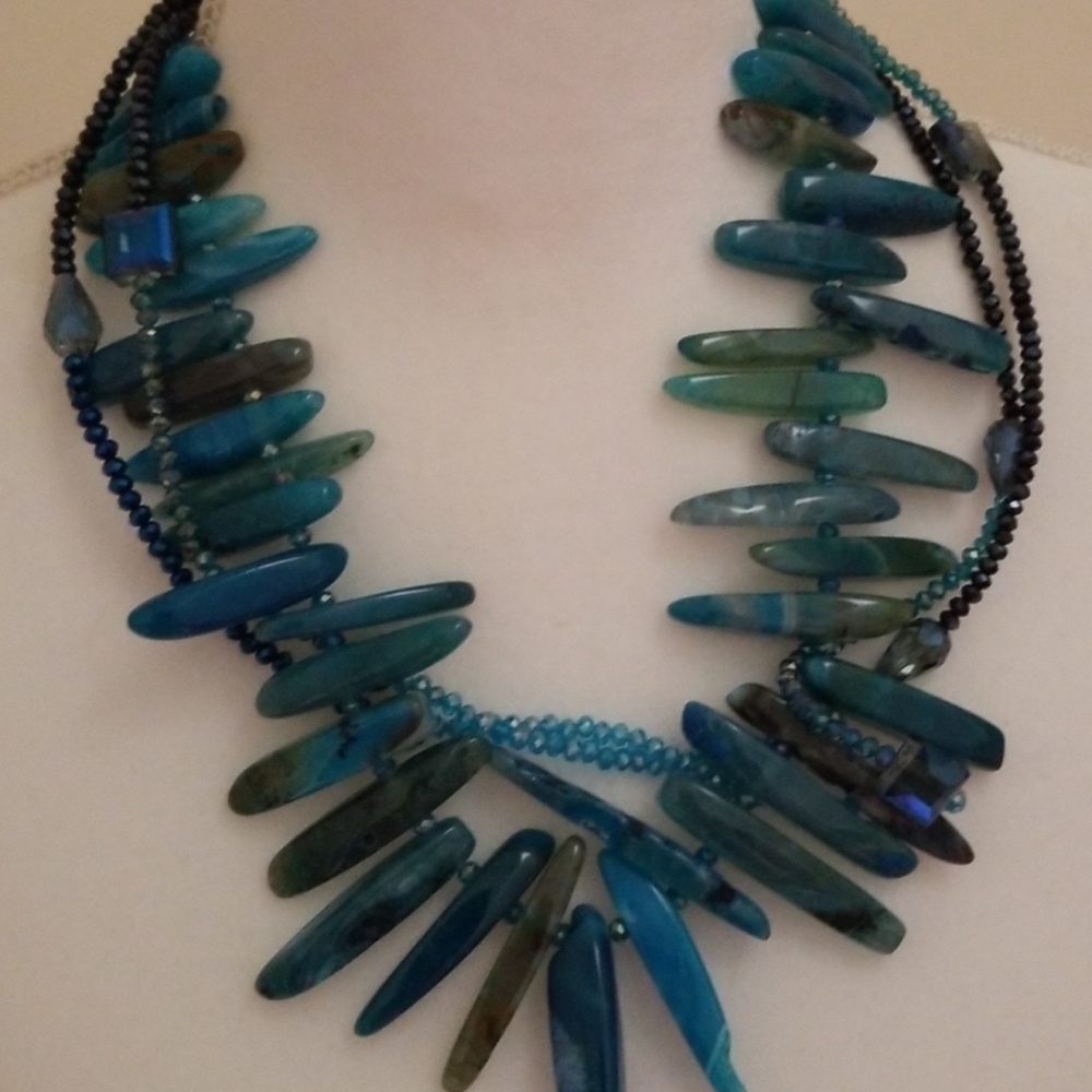 New beautiful nacklace